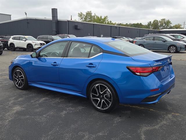 2024 Nissan Sentra SR photo 4