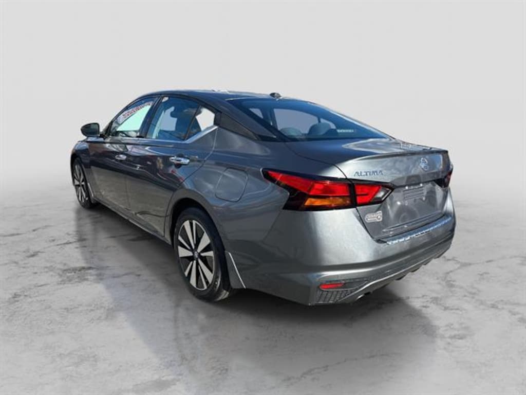 Used 2019 Nissan Altima 2.5 SV