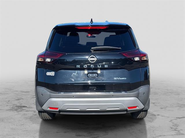2022 Nissan Rogue SV photo 4