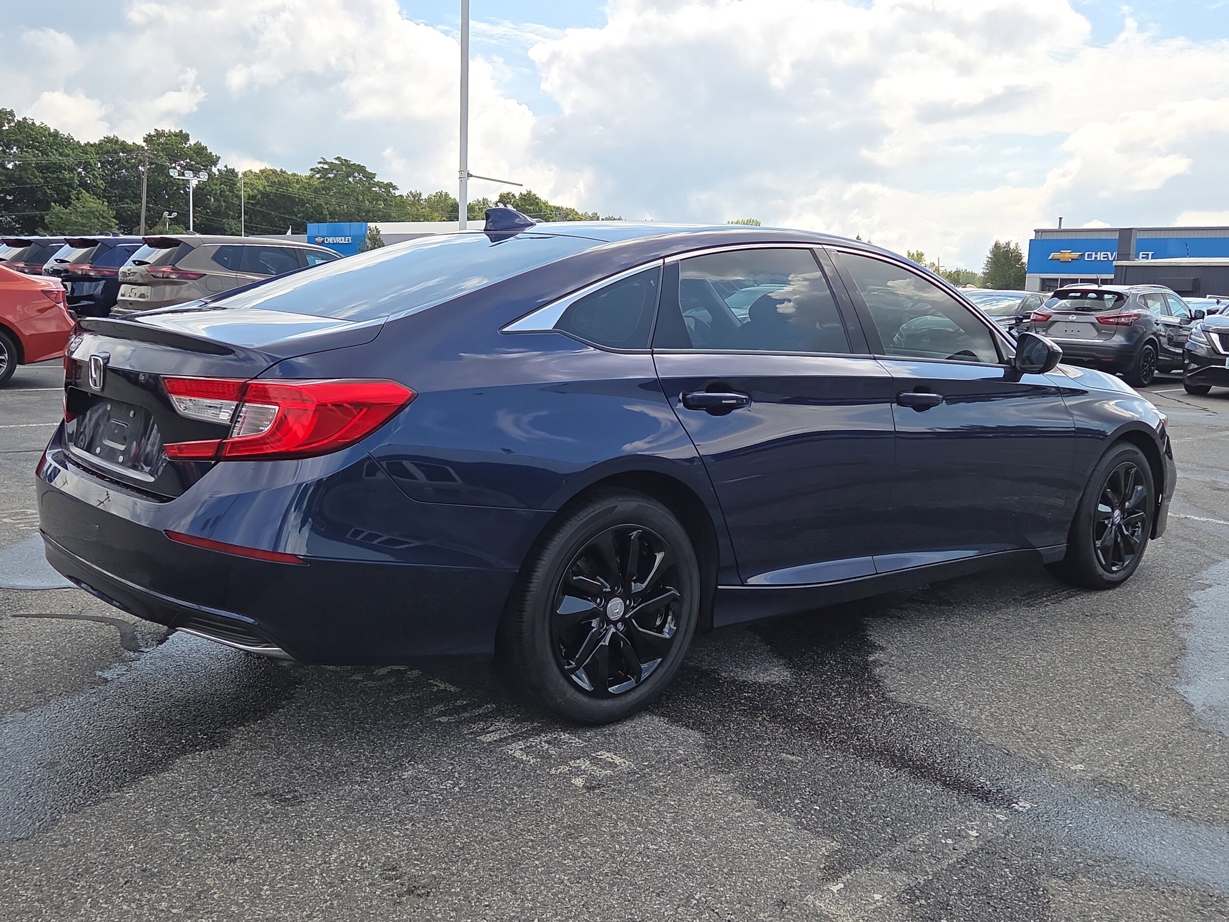 2019 Honda Accord LX 1.5T photo 3