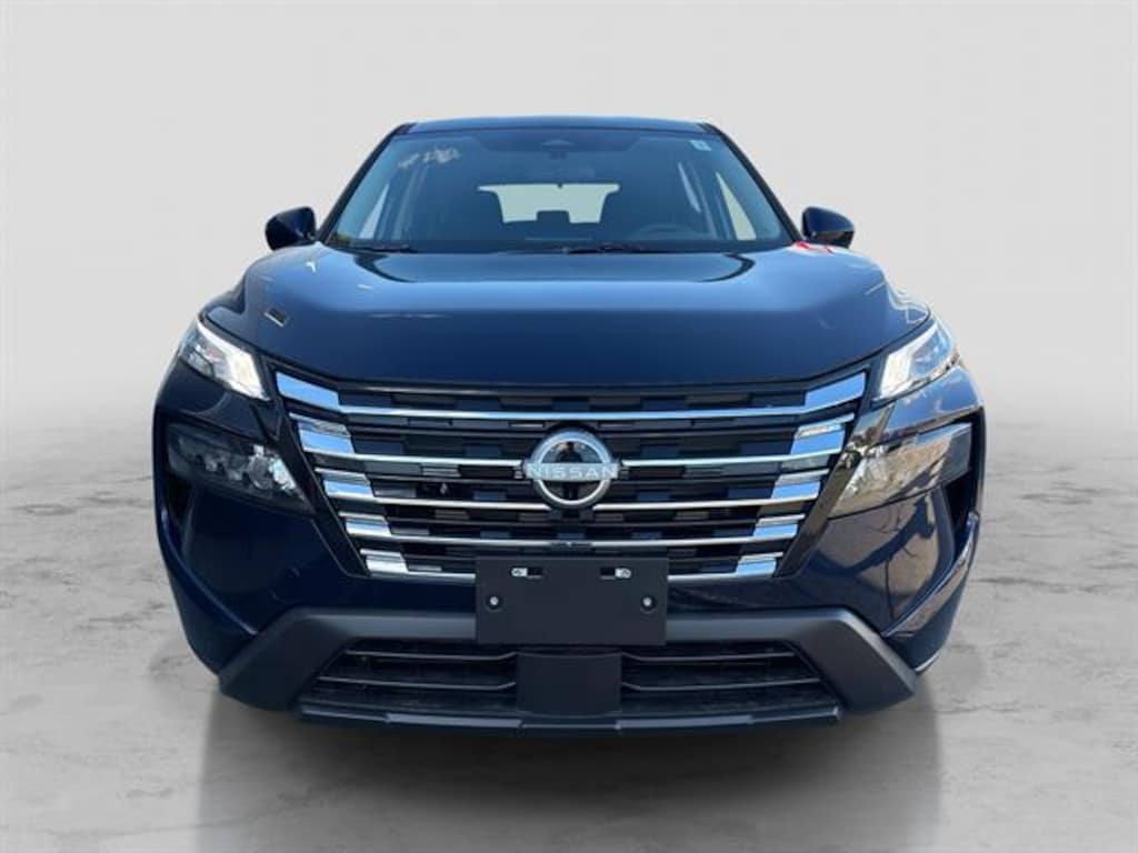 Used 2026 Nissan Rogue SV