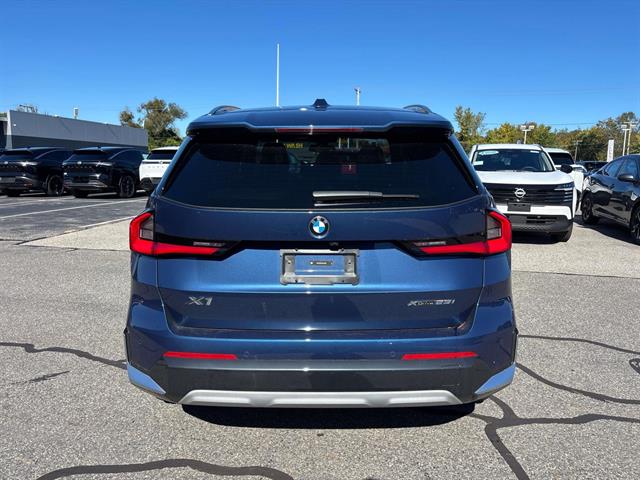 2024 Bmw X1 XDrive28i photo 3