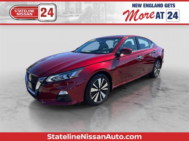 2022 Nissan Altima SL's photo