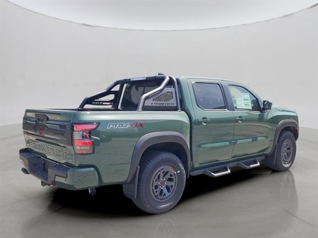 New 2025 Nissan Frontier PRO-4X Truck Crew Cab
