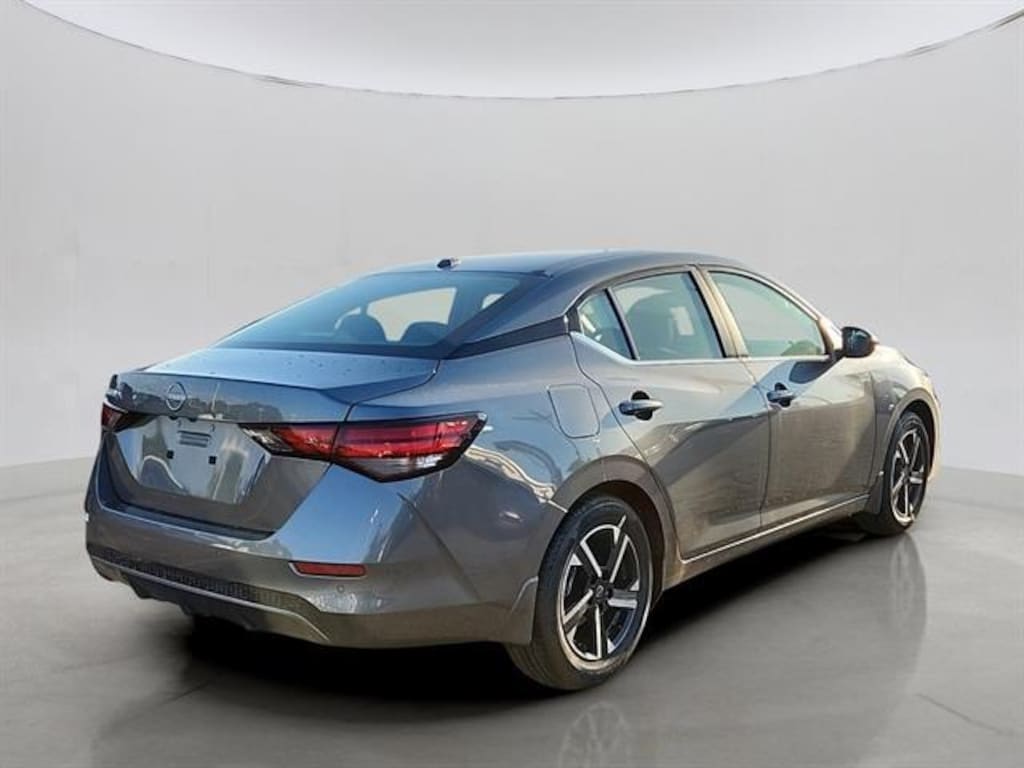 New 2025 Nissan Sentra SV Sedan