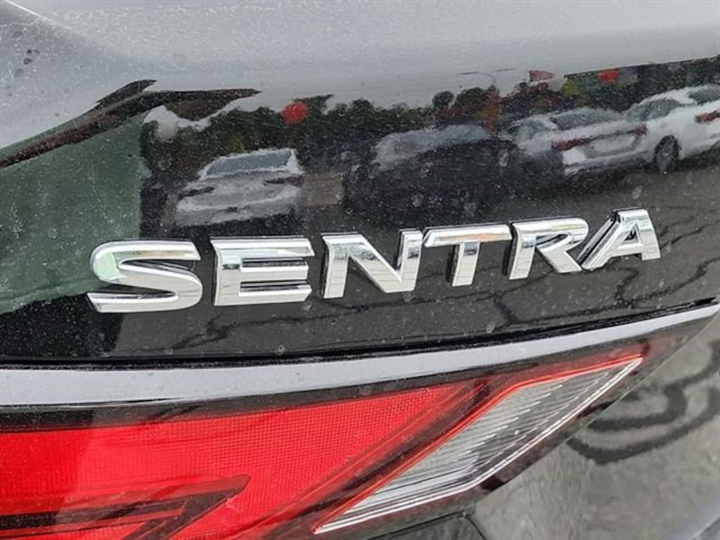 New 2025 Nissan Sentra SV Sedan