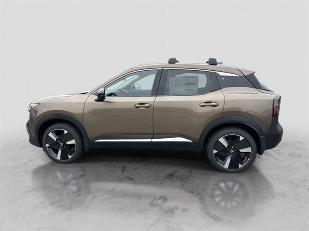 New 2026 Nissan Kicks SR SUV