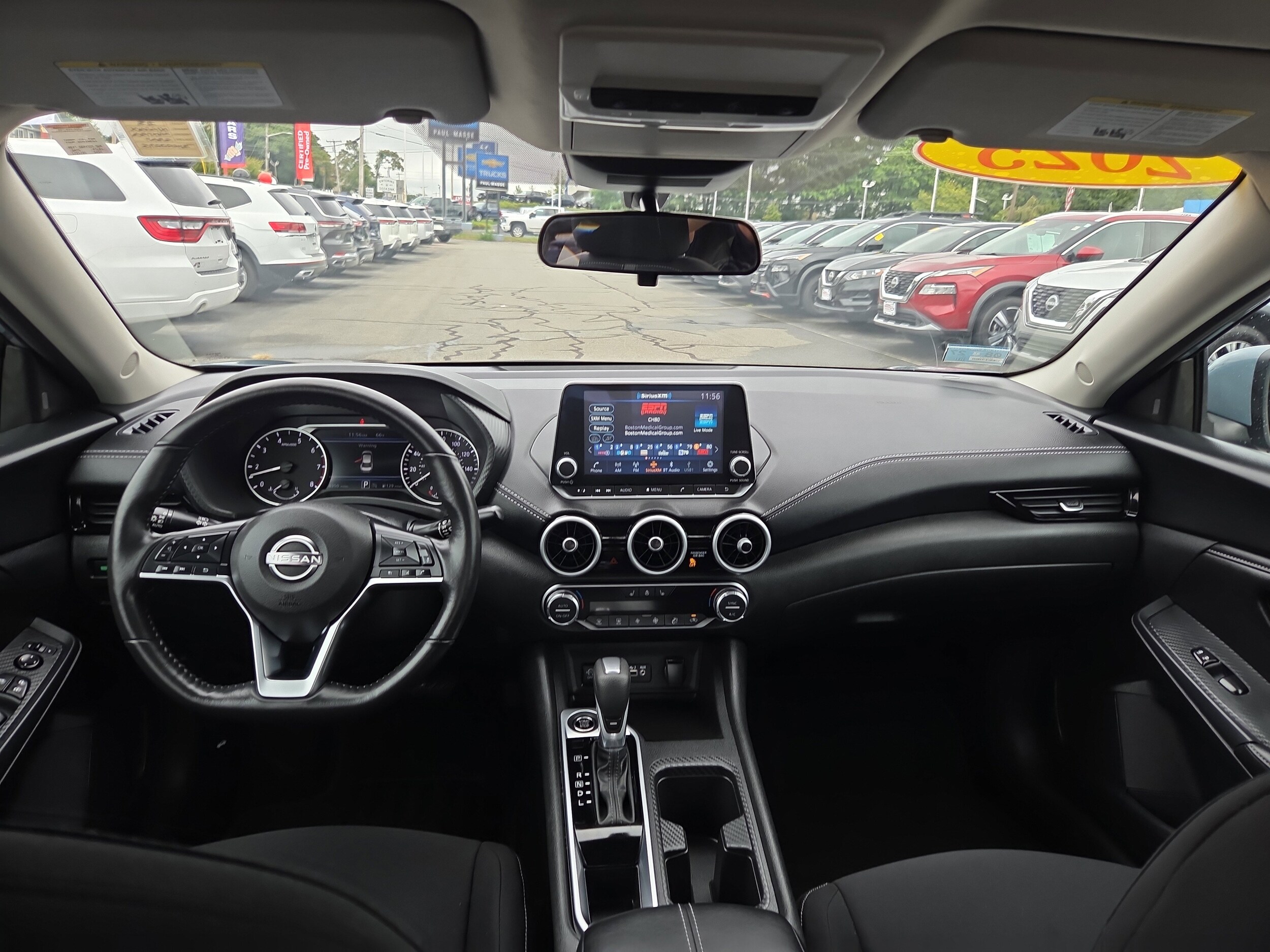 2025 Nissan Sentra SV photo 3