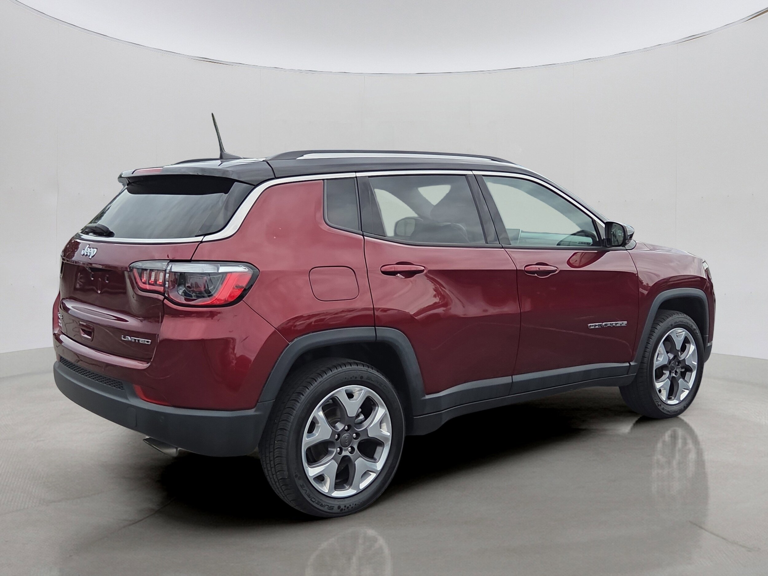 2022 Jeep Compass Limited photo 3
