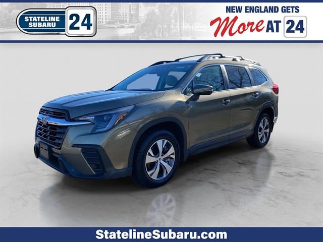 2023 Subaru Ascent Premium's photo
