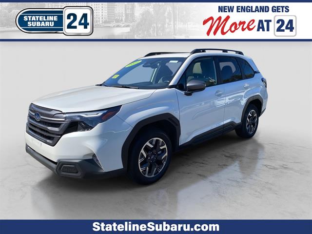 2025 Subaru Forester Premium's photo