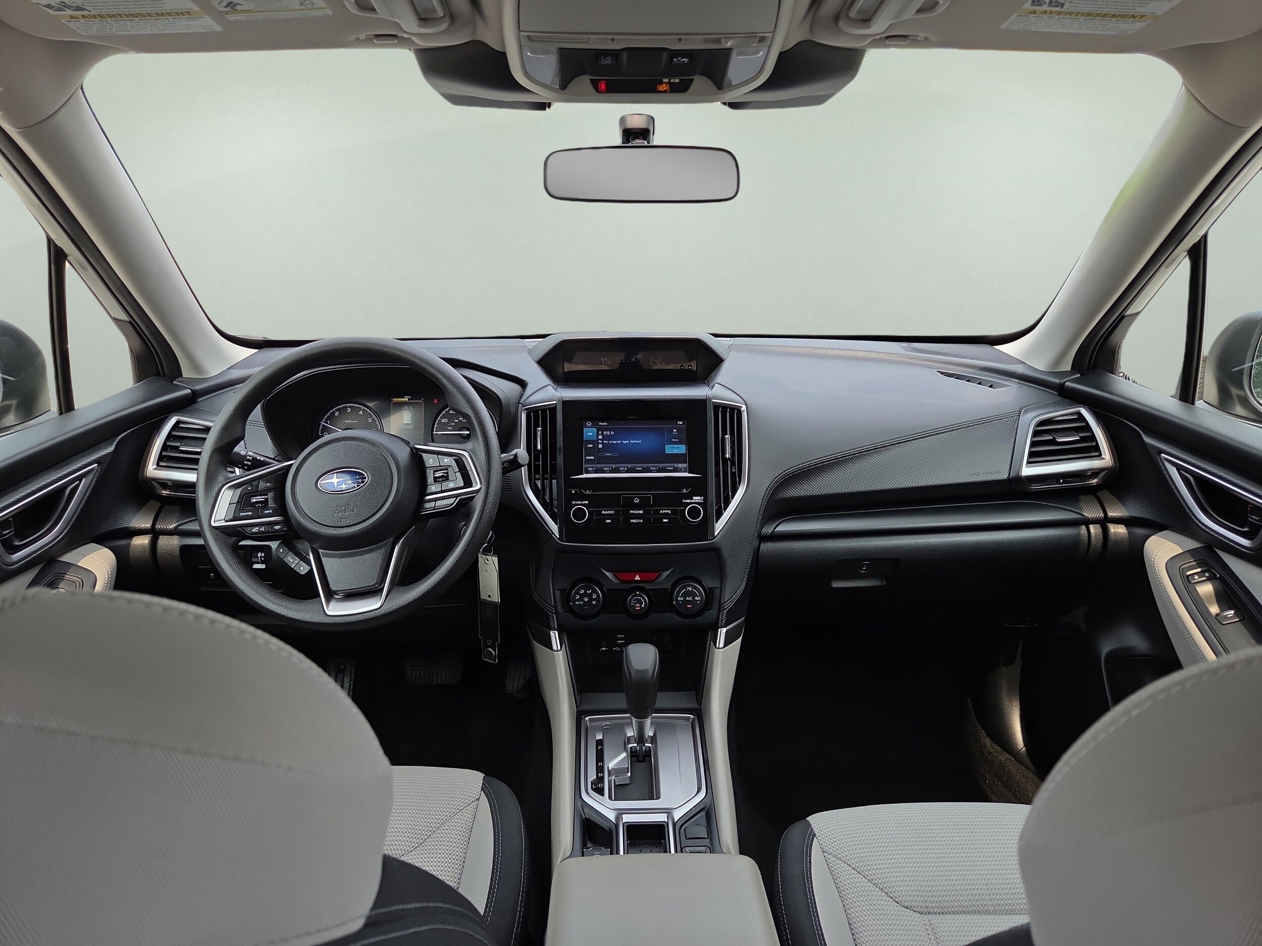 2022 Subaru Forester Base photo 2