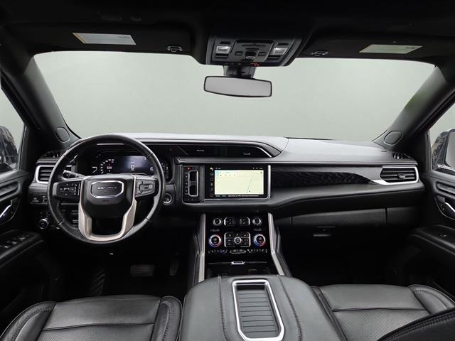 2022 Gmc Yukon XL Denali photo 2