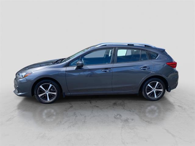 2023 Subaru Impreza Premium photo 2