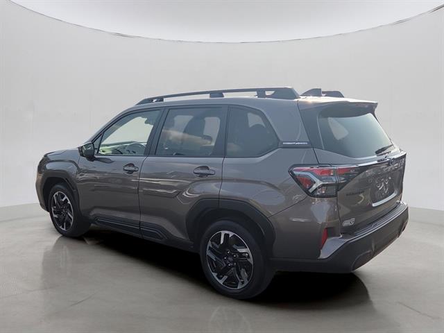 2025 Subaru Forester Limited photo 4