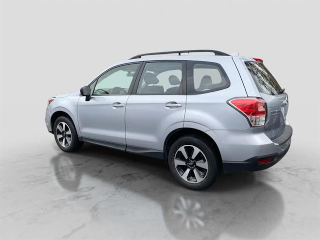 Used 2017 Subaru Forester 2.5i