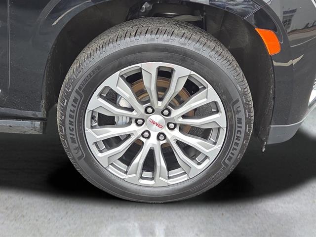 2022 Gmc Yukon XL Denali photo 4