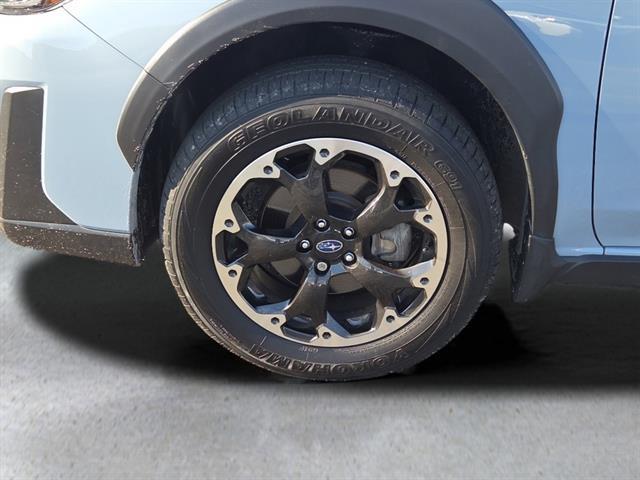2023 Subaru Crosstrek Base photo 2