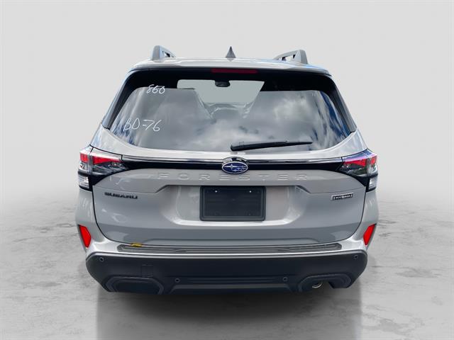2025 Subaru Forester Limited photo 4