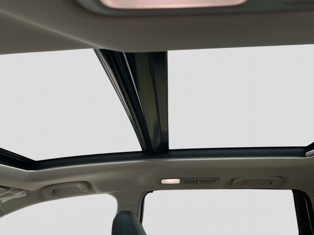 2026 Subaru Ascent Onyx Edition-Touring - Photo 8