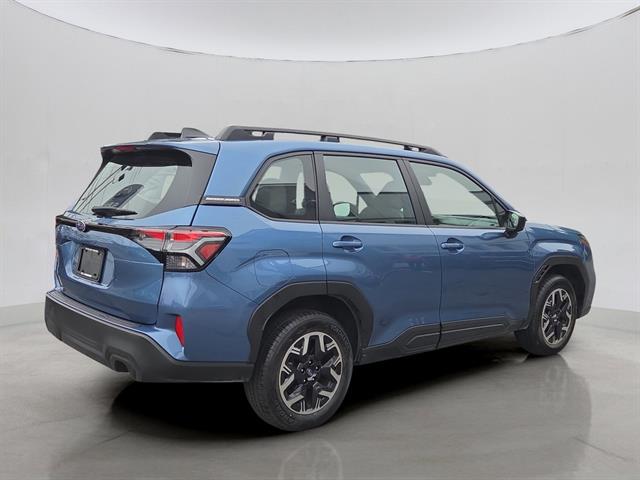 2025 Subaru Forester Base photo 3