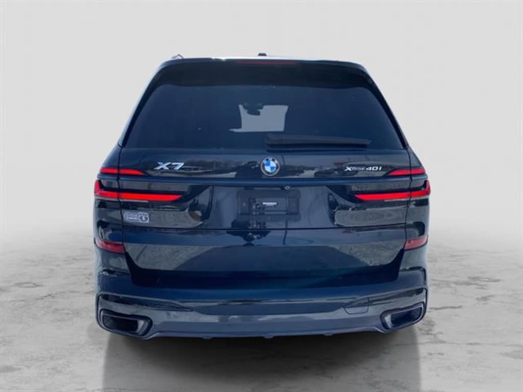 Used 2024 BMW X7 xDrive40i SUV