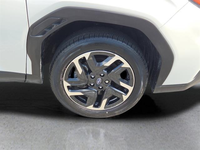 2025 Subaru Forester Limited photo 4