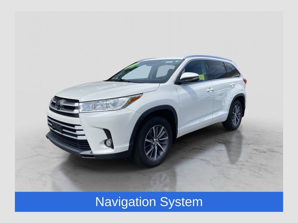 Used 2017 Toyota Highlander XLE SUV