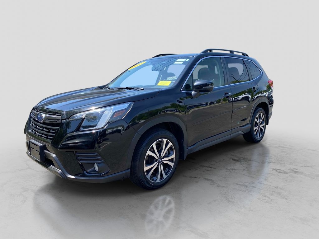 2023 Subaru Forester Limited's photo