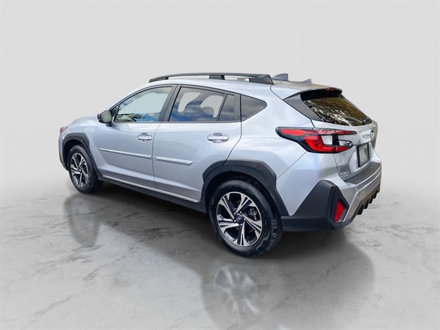 2024 Subaru Crosstrek Premium photo 3