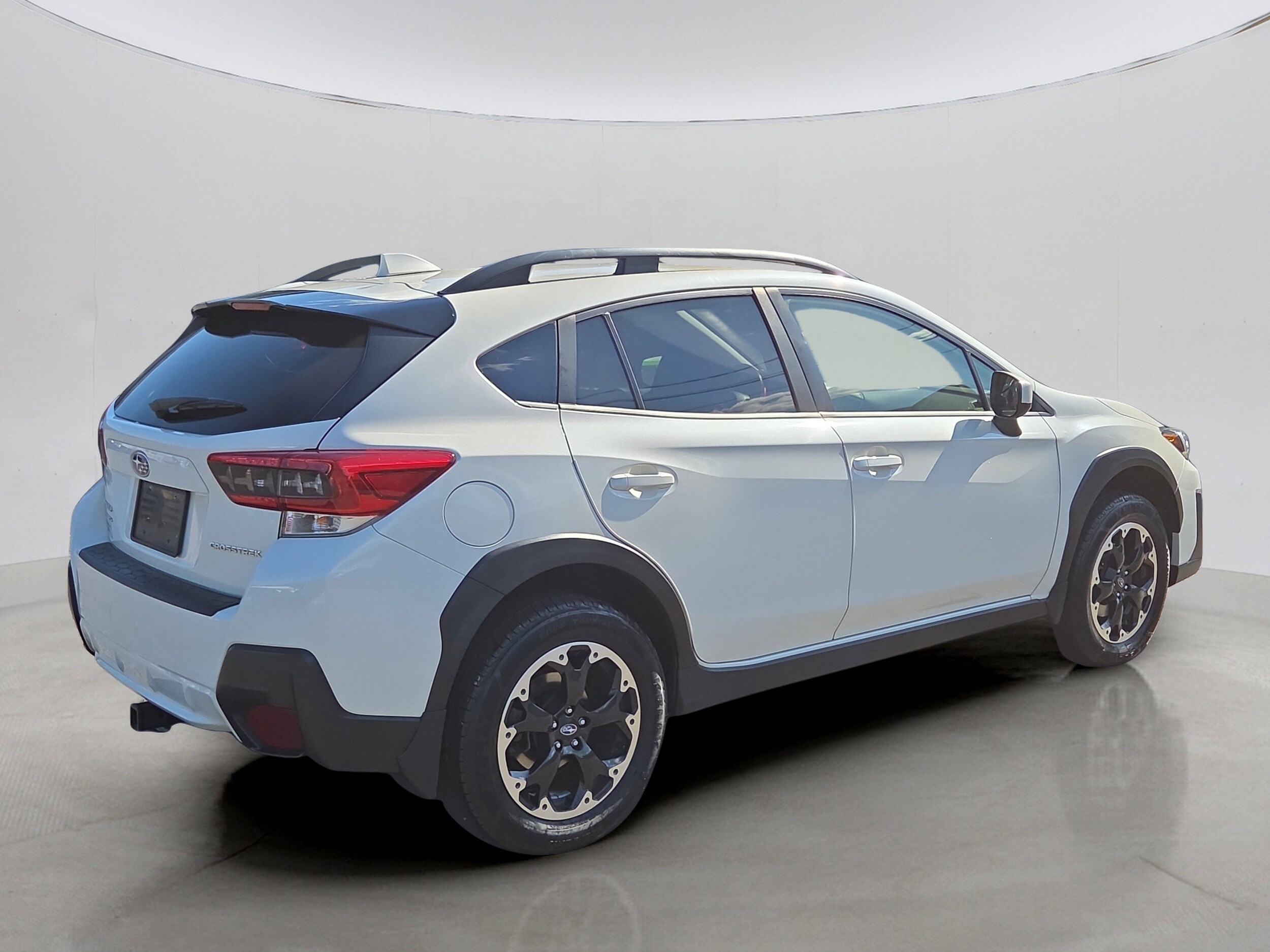 2023 Subaru Crosstrek Premium photo 3