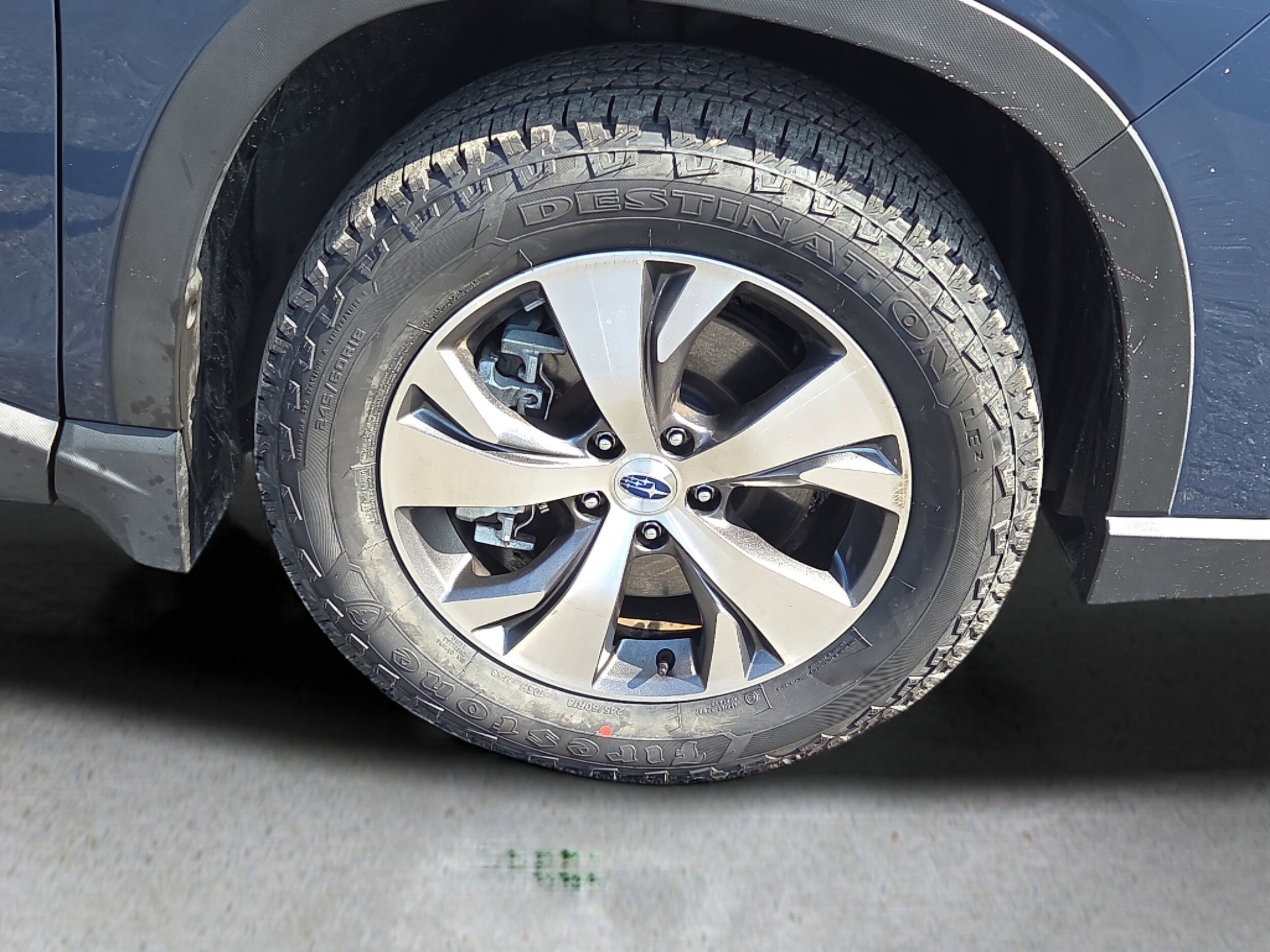 2023 Subaru Ascent Premium photo 4