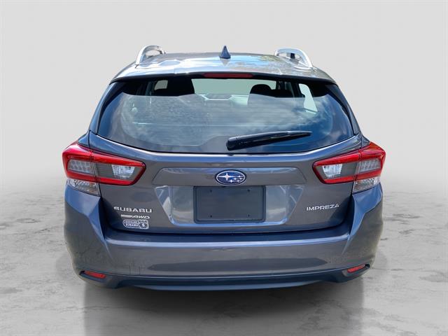 2023 Subaru Impreza Premium photo 4