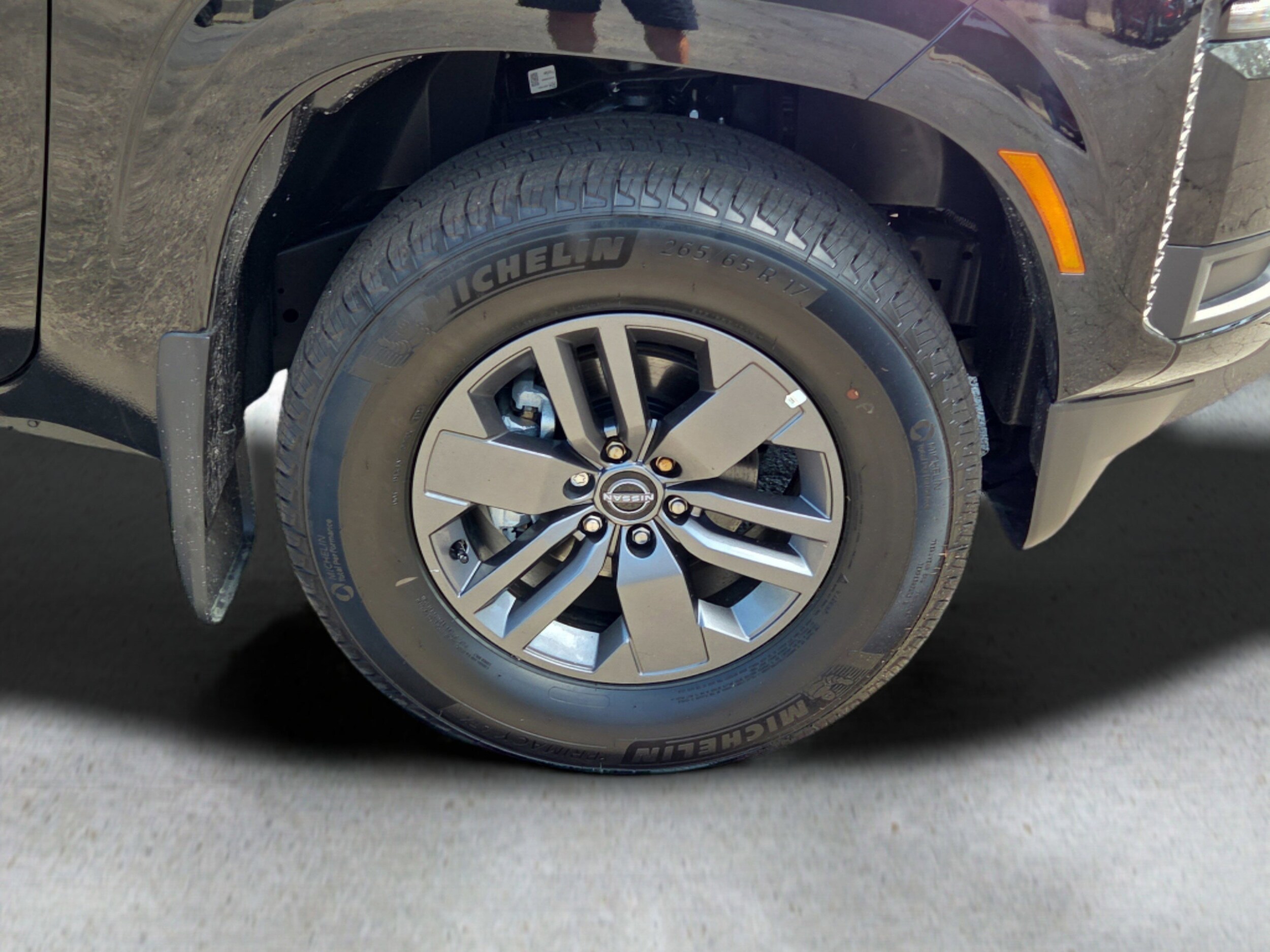 2025 Nissan Frontier King Cab SV photo 4