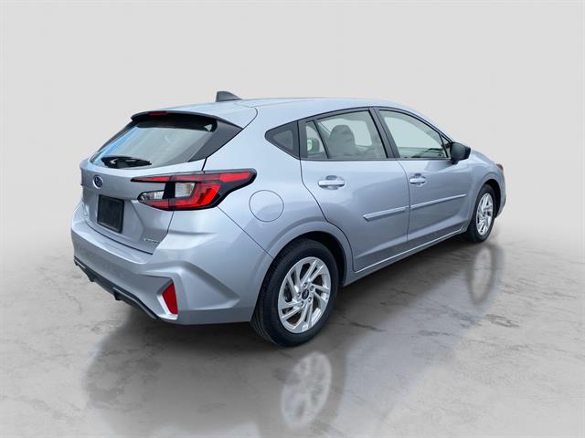 2024 Subaru Impreza Base photo 4