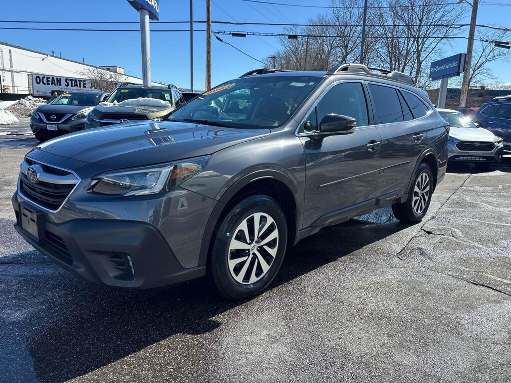 Used 2022 Subaru Outback Premium SUV