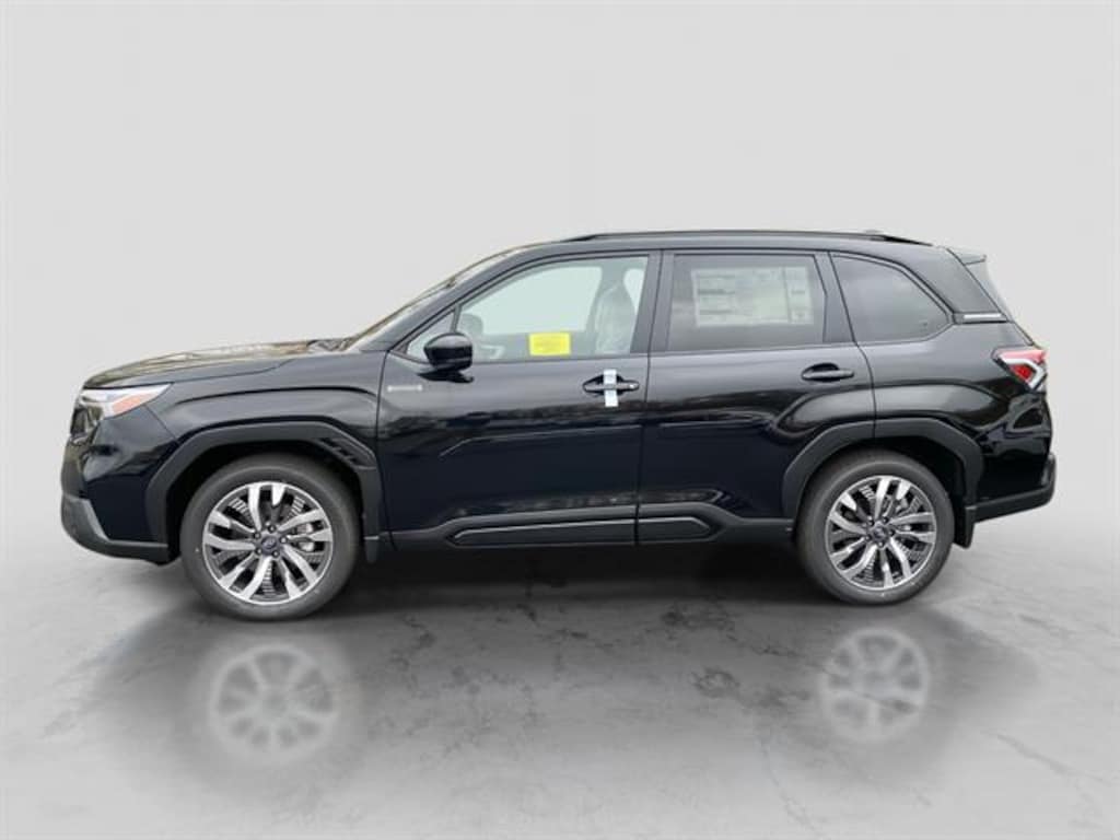 New 2025 Subaru Forester Hybrid Touring SUV