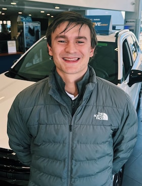 Staff member Niko Karayianis from ID_a8523a9c0fbe