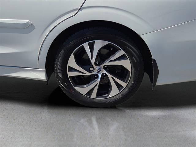 2022 Subaru Legacy Premium photo 3