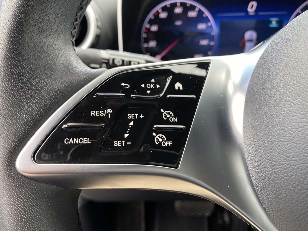 2025 Mercedes-Benz GLC Base - Photo 18