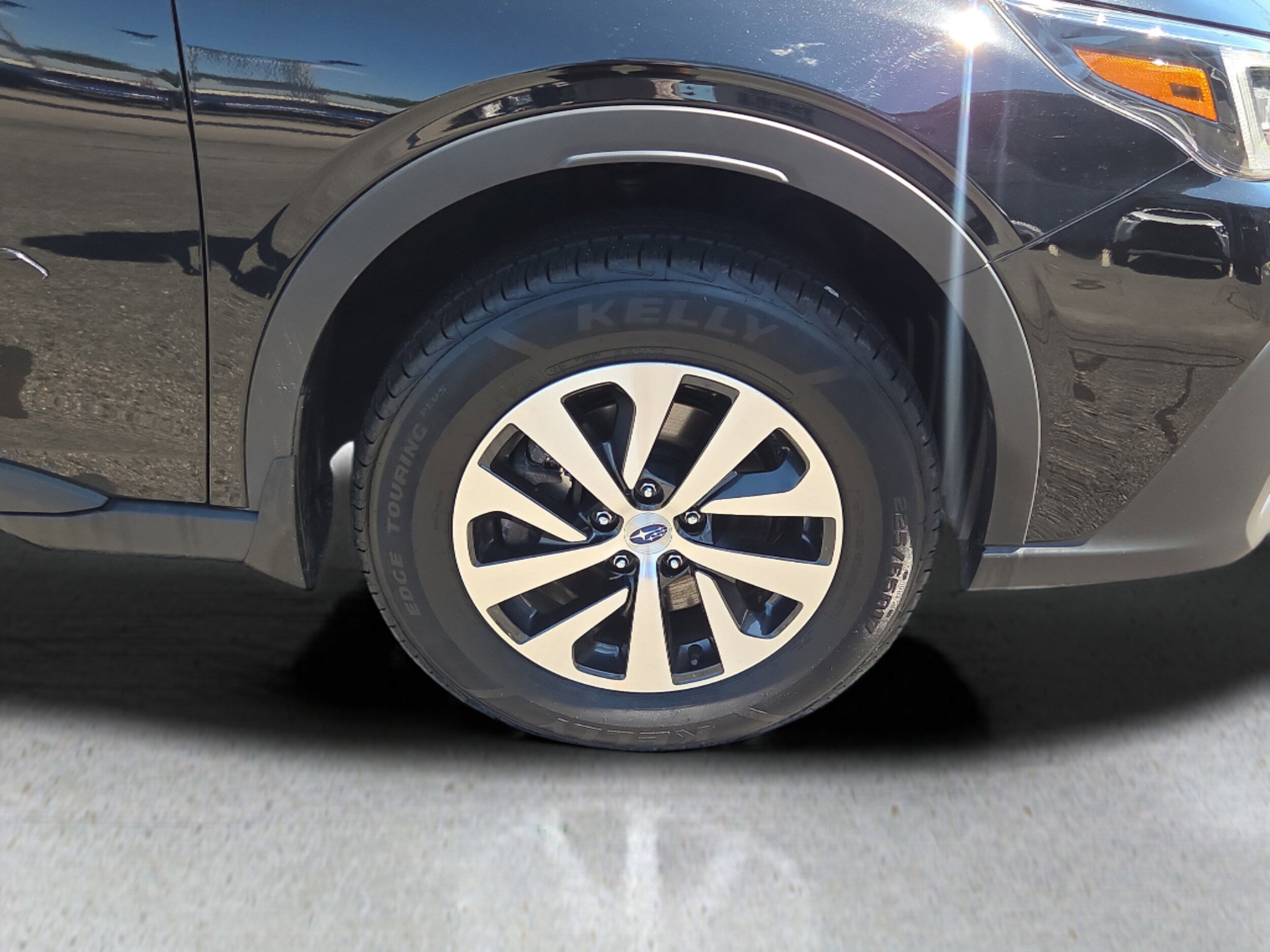 2022 Subaru Outback Premium photo 4