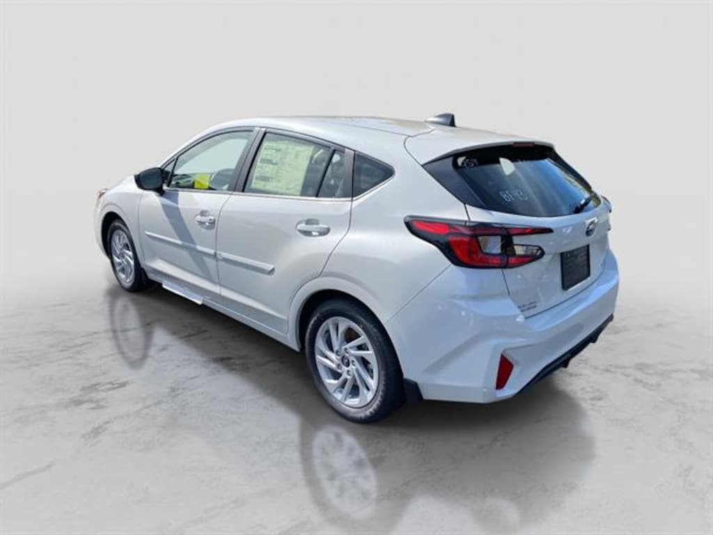 New 2025 Subaru Impreza Base 5-Door