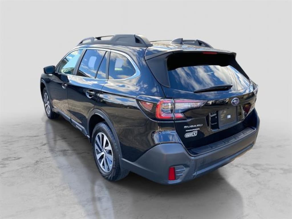 Used 2022 Subaru Outback Premium