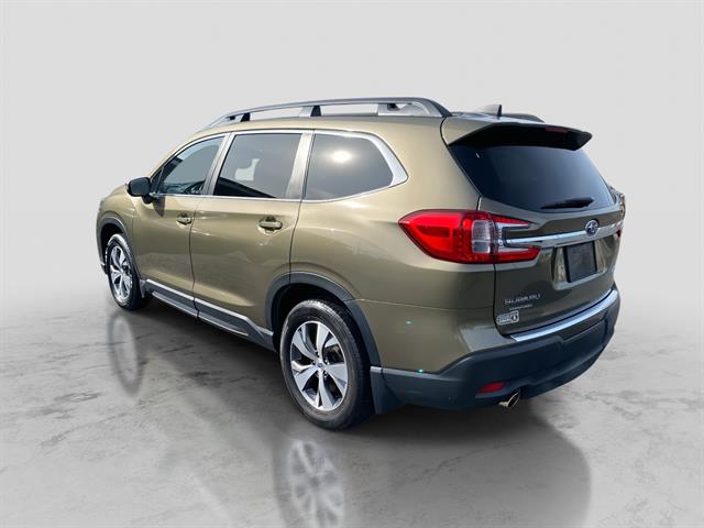 2023 Subaru Ascent Premium photo 3