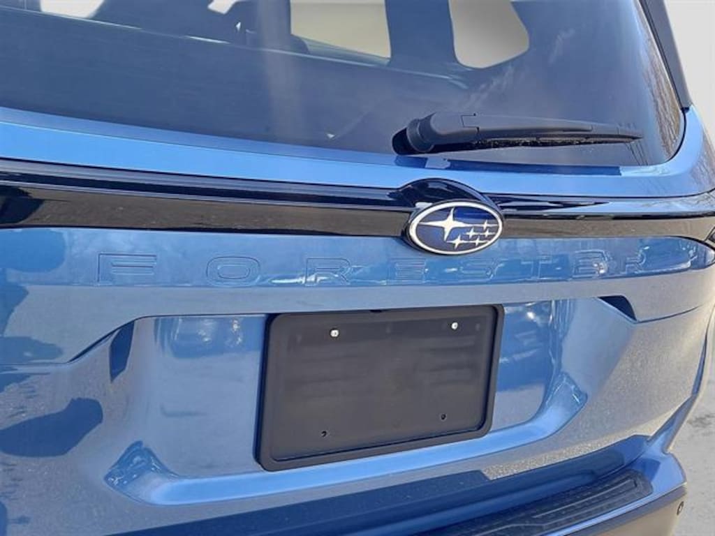 New 2025 Subaru Forester Limited SUV