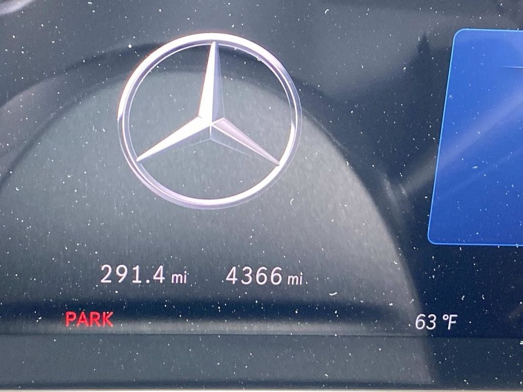 2025 Mercedes-Benz GLC Base - Photo 33
