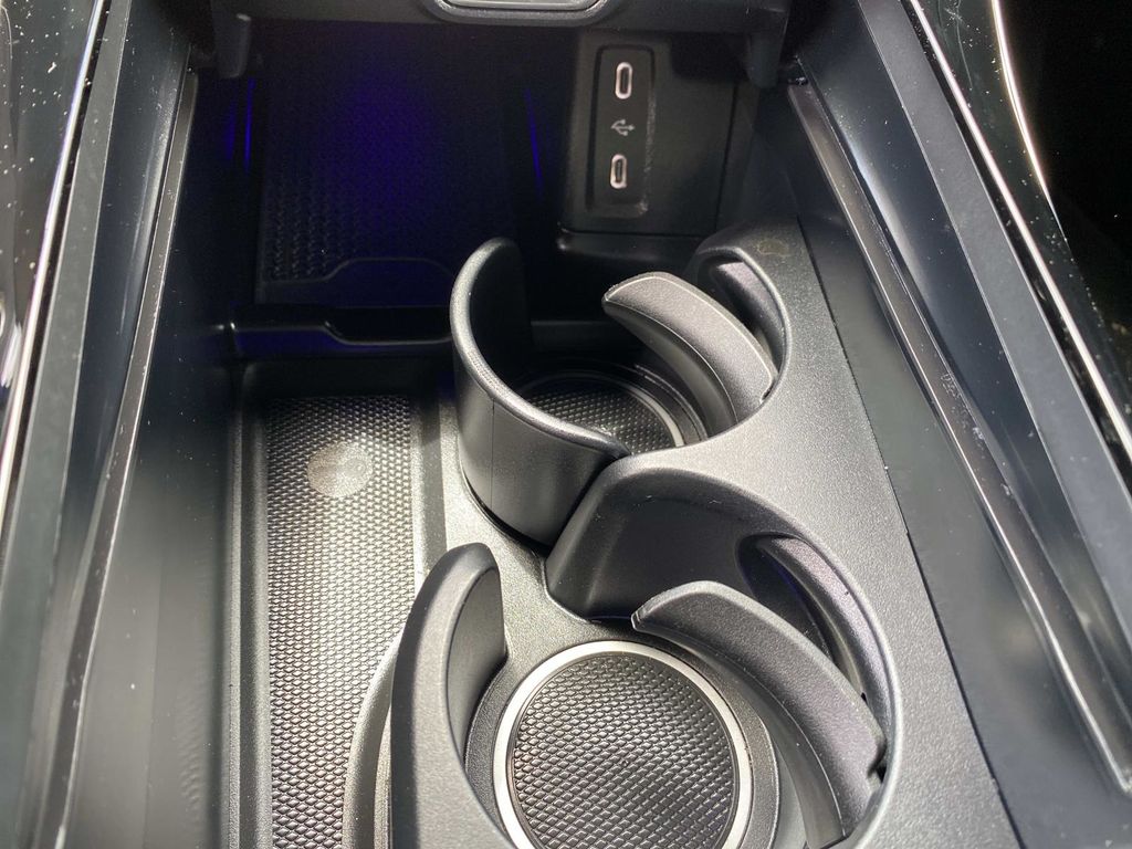 2025 Mercedes-Benz GLC Base - Photo 15