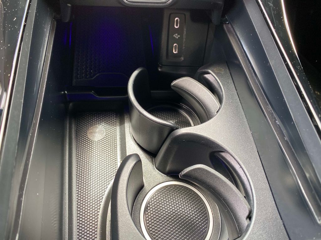 2025 Mercedes-Benz GLC Base - Photo 15