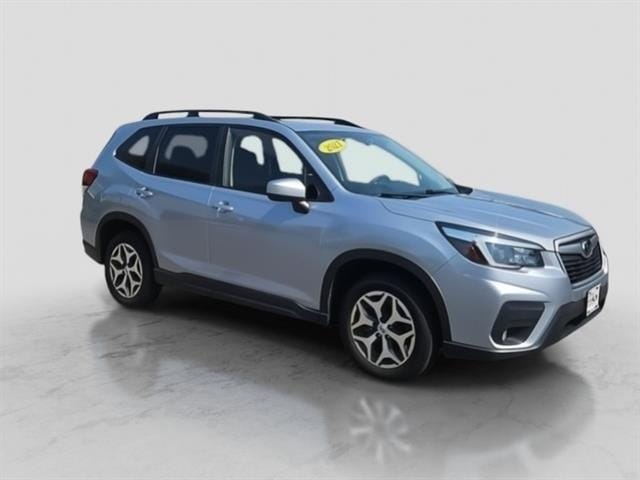 2021 Subaru Forester Premium's photo
