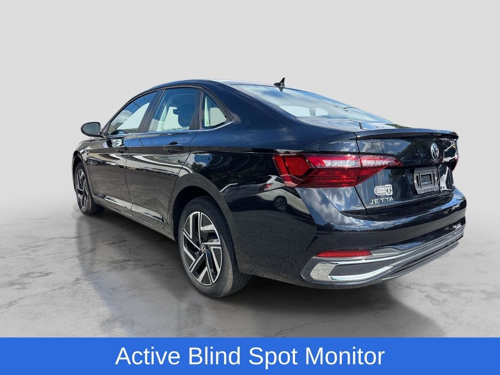 Used 2024 Volkswagen Jetta 1.5T SEL Sedan